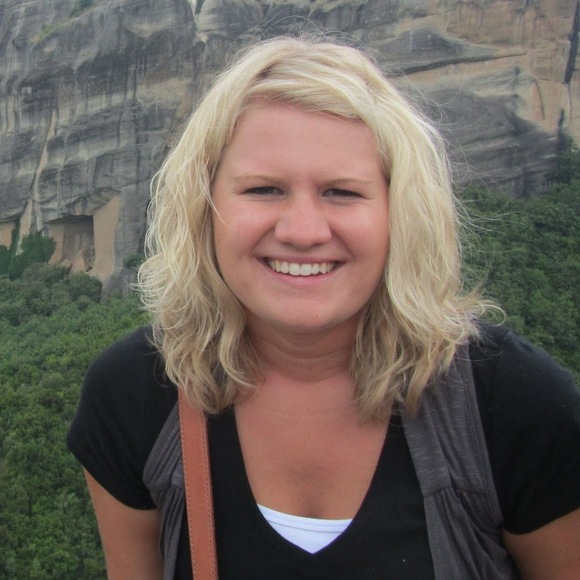 Meet your Posher, Cassie - Picture 1 of 1